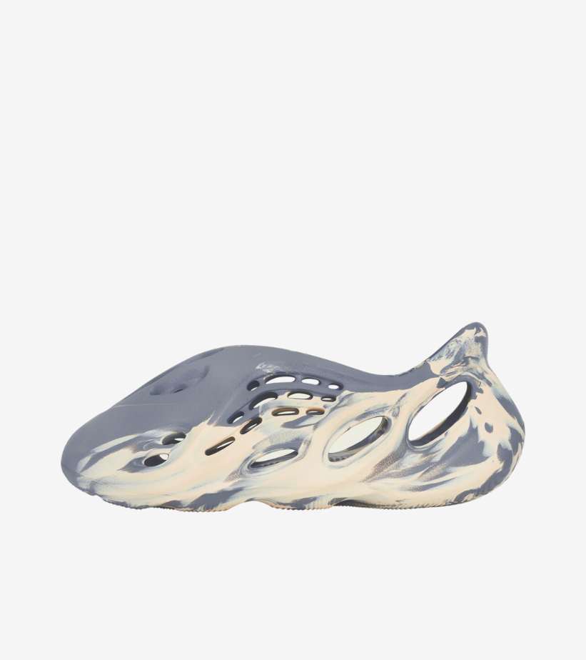 yeezy-foam-runner-mxt-moon-gray