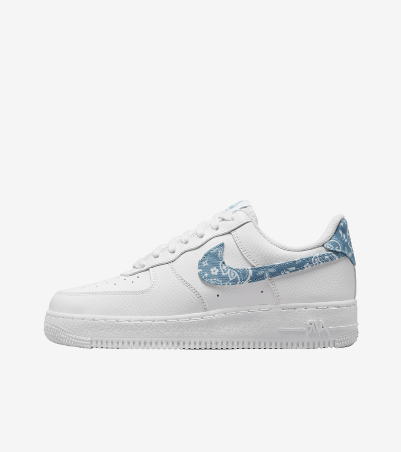 nike-air-force-1-low-white-worn-blue-paisley