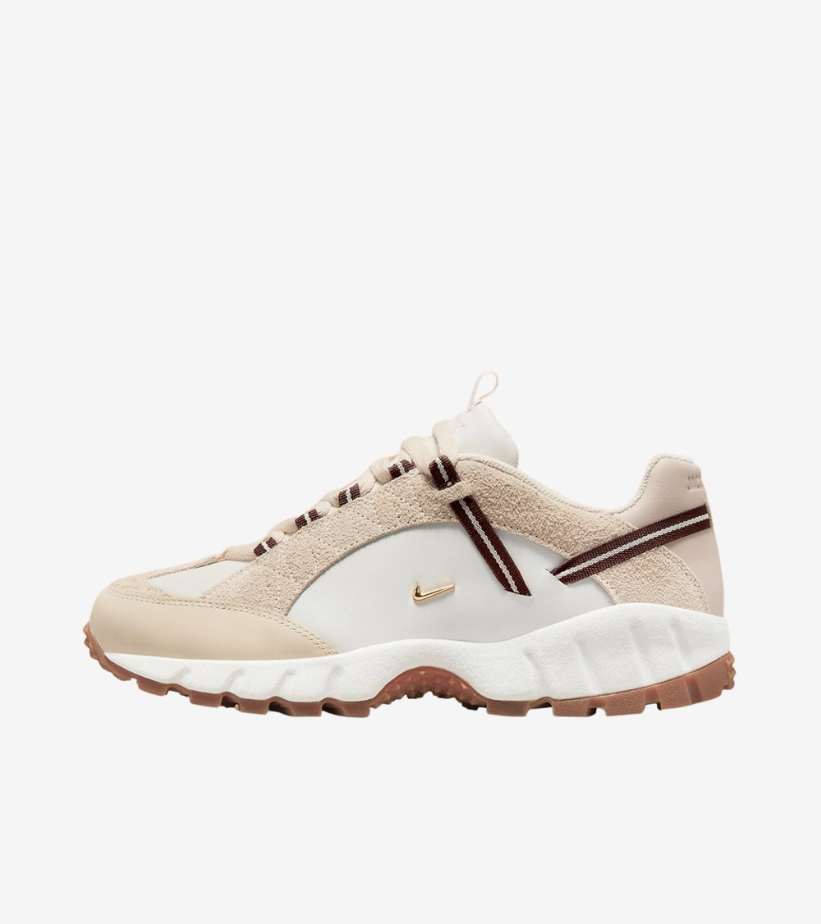 nike-air-humara-jacquemus-beige