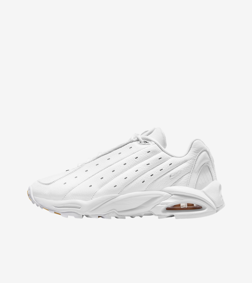 nike-hot-step-air-terra-x-drake-nocta-white