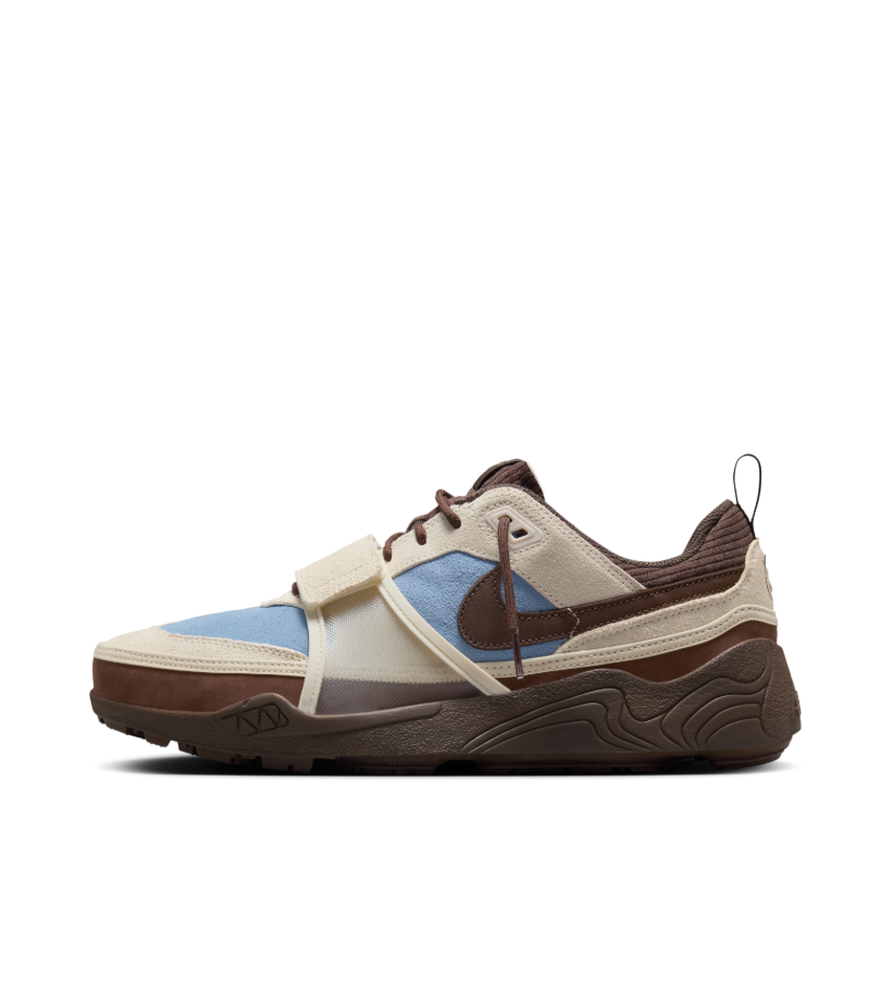 row-image-nike-zoom-field-jaxx-travis-scott-leche-blue