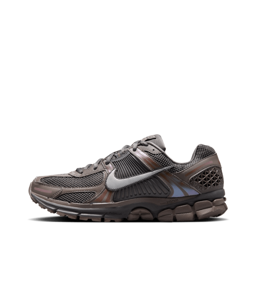 launch-info-img-nike-zoom-vomero-5-cave-stone